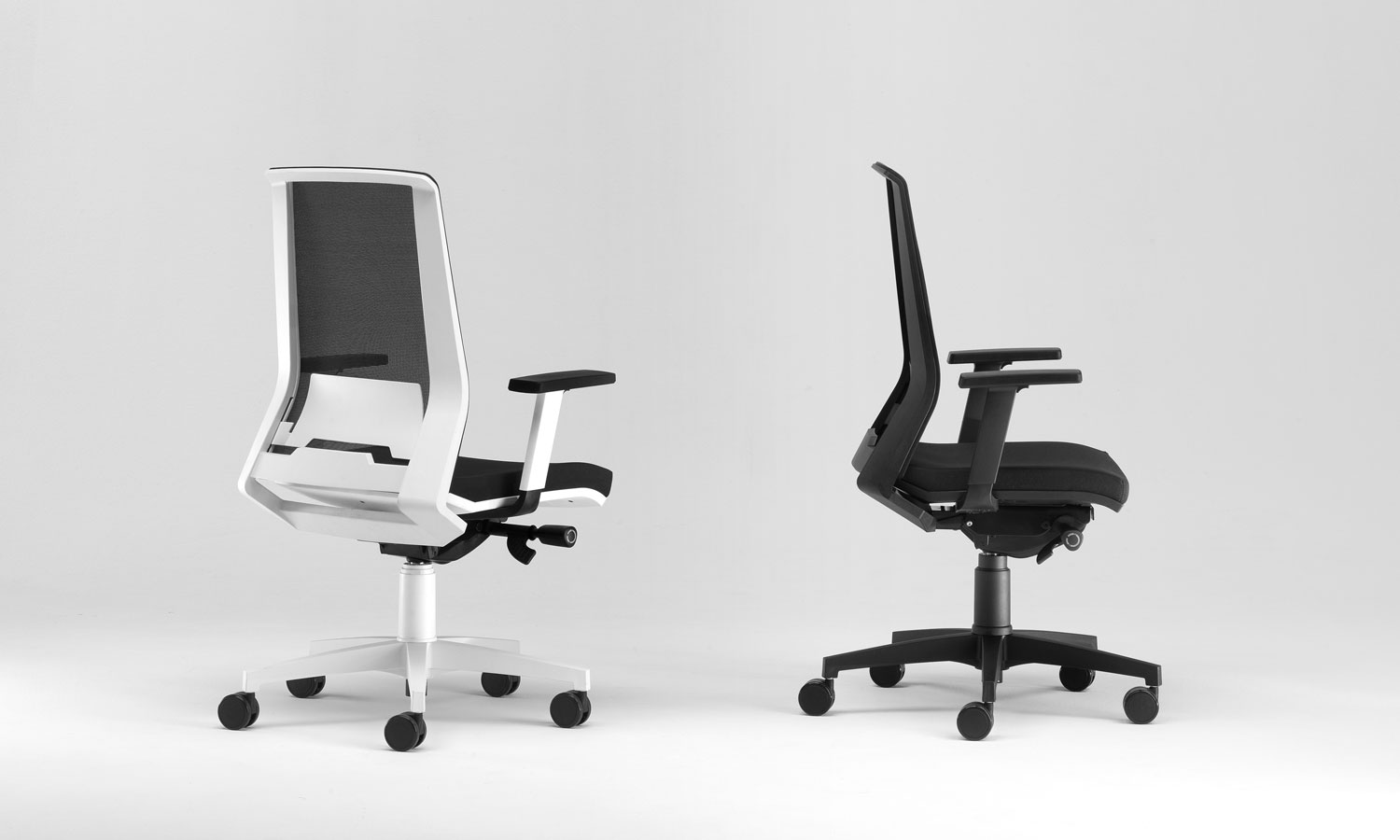 افزایش عمر صندلی‌ های اداری